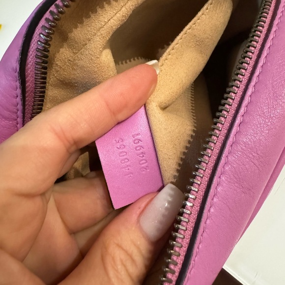 Gucci bag used only few times very good condition - Picture 2 of 7